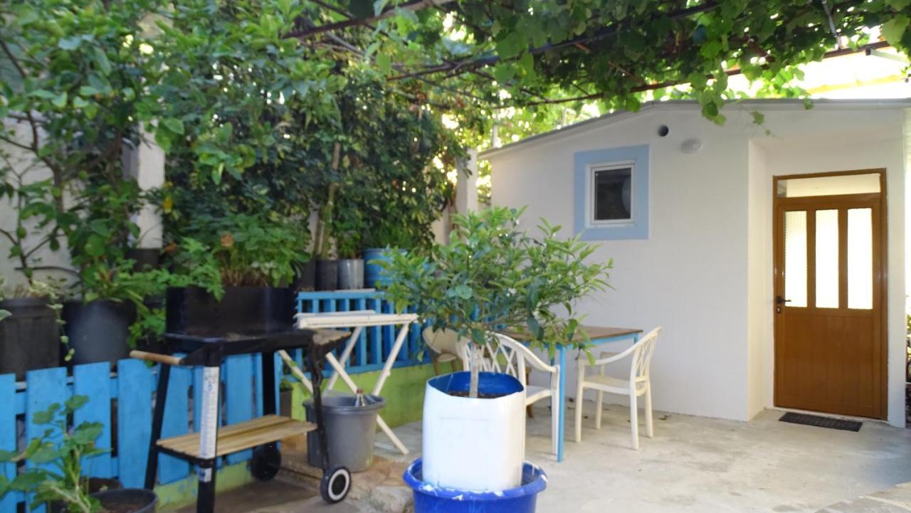 Petro'S Apartments Ksamil Exterior foto